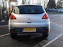 Peugeot 3008 1.2 130PK Style TREKHAAK | Navigatie | Cruise & Climate control | Achteruitrijcamera | Panoramadak | Parkeersensoren | Bluetooth | LMV17inch