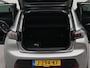 Peugeot e-208 EV Allure Première 1 fase 50 kWh | Apple Carplay | Parkeerhulp voor en achter | Navigatie | Verwarmde voorstoelen |Achteruitrij camera |
