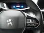 Peugeot e-208 EV Allure Première 1 fase 50 kWh | Apple Carplay | Parkeerhulp voor en achter | Navigatie | Verwarmde voorstoelen |Achteruitrij camera |