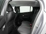 Peugeot e-208 EV Allure Première 1 fase 50 kWh | Apple Carplay | Parkeerhulp voor en achter | Navigatie | Verwarmde voorstoelen |Achteruitrij camera |