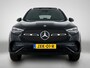 Mercedes-Benz GLC 300 e 4MATIC AMG Plug-In Hybride Edition AMG-Line | Panoramadak | Alarm Klasse 3 | Trekhaak| Digital Licht | Night Pakket | Stuur en Stoelverwarming. Inclusief 24 maanden MB Certified garantie voor Europa.
