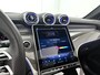 Mercedes-Benz GLC 300 e 4MATIC AMG Plug-In Hybride Edition AMG-Line | Panoramadak | Alarm Klasse 3 | Trekhaak| Digital Licht | Night Pakket | Stuur en Stoelverwarming. Inclusief 24 maanden MB Certified garantie voor Europa.