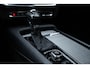 Volvo V90 Cross Country 2.0 T5 Pro | Bowers & Wilkins Hifi | Panoramisch schuif-/kanteldak | Massagestoelen | Luchtvering | All season banden | Geventileerde stoelen | BLIS | Adaptieve Cruise Control | 360 graden Camera |