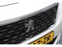 Peugeot 5008 1.2 PureTech Blue Lease Premium Avantage | Automaat | Navigatie | Camera | Panorama/schuifdak | Focal | Full LED | Comfortstoelen |