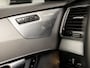 Volvo XC90 2.0 T8 Plug-in hybrid Inscription (PANORAMADAK, BOWERS & WILKINS, STOELKOELING/VERWARMING, 360 GRADEN CAMERA, APPLE CARPLAY, SFEERVERLICHTING, KEYLESS, NIEUWSTAAT)