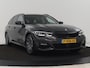 BMW 3-Serie 320e M Sport | Leder | Adaptive cruise | Stoelverwarming | Camera | Keyless | Carplay | Sportstoelen | Live Cockpit | Navigatie | Full LED | PHEV | Plug In