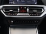 BMW 3-Serie 320e M Sport | Leder | Adaptive cruise | Stoelverwarming | Camera | Keyless | Carplay | Sportstoelen | Live Cockpit | Navigatie | Full LED | PHEV | Plug In