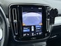 Volvo XC40 2.0 T5 AWD AUT-8 Leer-Contour+verwarmd Intro-Edition Adap.Cruise Camera Apple Carplay Navi Ecc DAB Pdc Intro Edition Keyless Lmv 19" Elek.Achterklep Lane Keeping BLIS Cross Traffic Alert Road Sign Info Pilot Assist Zeer complete unieke XC40 € 60.000 nieuw! 2.100kg trekvermogen!