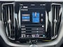 Volvo XC60 2.0 T6 Recharge 350 pk AWD Ultra Black Edition Trekhaak Nappa Vol Leder Head Up Display 360 Camera Luchtvering Massage Stoelen Panodak Harman Kardon Audio Dashcam NL Auto 1e Eigenaar Vol Opties Plug in Hybride