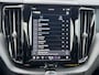 Volvo XC60 2.0 T6 Recharge 350 pk AWD Ultra Black Edition Trekhaak Nappa Vol Leder Head Up Display 360 Camera Luchtvering Massage Stoelen Panodak Harman Kardon Audio Dashcam NL Auto 1e Eigenaar Vol Opties Plug in Hybride