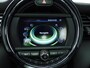 MINI Cooper 3-deurs Automaat / Panoramadak / PDC / Climate / LED / Harman-Kardon / Leder / Sportstoelen