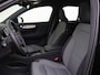 Volvo XC40 B4 Plus Dark | Trekhaak | Dodehoekdetectie | Harman/Kardon |