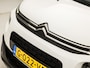 Citroën C3 1.2 PureTech S&S Sport (APPLE CARPLAY, ZWART DAK, GROOT NAVI, PARKEERSENSOREN, SPORTSTOELEN, LM VELGEN, TREKHAAK, CRUISE, NIEUWE APK, NIEUWSTAAT)