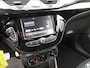 Opel Corsa 1.4 Color Edition met Navigatie via CarPlay, Stoel+Stuurverwarming, Armsteun