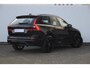 Volvo XC60 T6 350PK Automaat AWD Plus Black Edition / Trekhaak / Panoramadak / BLIS / Adaptieve cruise control / Keyless entry / Stoel - en stuurwielverwarming / elektrische stoelen met geheugen / Parkeersensoren met 360 camera / Elektrische achterklep