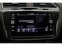 Volkswagen Tiguan R-Line Business+ 1.4 TSI eHybrid 245pk DSG Automaat Adaptive cruise control, Achteruitrijcamera, Elektrische achterklep, Navigatie, LED matrix koplampen