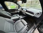 Mercedes-Benz GLB 250 4M. AMG LINE Panorama Cruise Sfeer Burmester