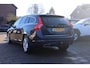 Volvo V60 2.4 D6 AWD Plug-In Hybrid Summum