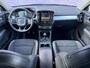Volvo XC40 1.5 T3 Momentum Pro | Stoelverwarming | Keyless entry/start | 19"lm velgen | Parkeersensoren V+A | Parkeercamera | Metallic lak |