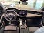 Peugeot e-308 SW GT 54 kWh Climate Control | Voorstoelen Elek. Verstelbaar | Elek. Kofferklep | Full Map Navigatie | Apple Carplay / Android Auto | 360 Camera | Parkeersensoren | Bekleding Half Leder / Alcantara | Direct uit Voorraad Leverbaar!