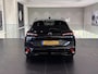 Peugeot e-308 SW GT 54 kWh Climate Control | Voorstoelen Elek. Verstelbaar | Elek. Kofferklep | Full Map Navigatie | Apple Carplay / Android Auto | 360 Camera | Parkeersensoren | Bekleding Half Leder / Alcantara | Direct uit Voorraad Leverbaar!