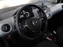 Volkswagen e-Up! e-up! Style 83 pk | Navigatie via App | Autom. airco | Parkeersensoren achter | Achteruitrijcamera | Cruise control | Stoelverwarming |