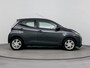 Toyota Aygo 1.0 VVT-i X-Joy X-Shift Automaat | Climate Control | Parkeercamera | Bluetooth |