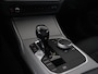 BMW 3-Serie 318i Executive Edition | Adaptive cruise | Leder | Stoel & stuurverwarming | Carplay | Harman/Kardon | Navigatie | Live Cockpit | Climate control | Parkeerhulp