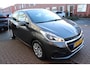 Peugeot 208 1.2 PureTech Active automaat. Lage Km stand.