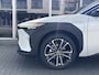 Toyota BZ4X 71,4 kWh 3-Fase Premium Bi-Tone + Panoramisch dak | JBL, Dodehoekherkenning, Leer, Parkeersensoren, Eerste eigenaar