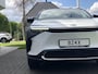 Toyota BZ4X 71,4 kWh 3-Fase Premium Bi-Tone + Panoramisch dak | JBL, Dodehoekherkenning, Leer, Parkeersensoren, Eerste eigenaar