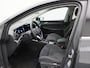 Volkswagen Golf 1.4 eHybrid 204 Pk Automaat Style | Adaptive Cruise | Climate Control | Parkeersensoren | Stoelverwarming | Navigatie | Carplay | 16 Inch | 53.392 Km!!