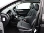 Nissan Qashqai 115pk Tekna + | Stoelverwarming en voorruitverwarming | Panoramdak | Elektrisch verstelbare stoelen | 19 Inch Velgen |