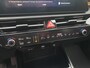 Kia Niro EV DynamicPlusLine 64.8 kWh | Trekhaak | Stoel en stuurverwarming | Schuifdak | Navigatie | Camera | Dodehoek detectie | Parkeersensoren voor en achter |