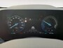 Kia Niro EV DynamicPlusLine 64.8 kWh | Trekhaak | Stoel en stuurverwarming | Schuifdak | Navigatie | Camera | Dodehoek detectie | Parkeersensoren voor en achter |