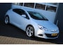 Opel Astra GTC 1.4 Turbo Sport 140pk Clima/Cruise/Bi-Xenon/Navi/Bluetooth/PDC/RadioCD/19"LM/Trekhaak/APK:12-12-2026/GoedOnderhoud