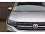 Volkswagen T-Cross 1.0 TSI 95pk Life | Trekhaak | Navigatie | Volautomatische Airconditioning