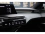 Peugeot 5008 1.2 Hybrid 145 GT | 2 stoelen op derde rij | Achterbank in delen neerklapbaar | Achterbank verstelbaar
