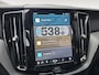 Volvo XC60 2.0 T6 Plug-in hybrid AWD Plus Dark | Trekhaak | Stoelverwarming | 360 graden camera | Keyless Entry |