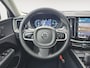 Volvo XC60 2.0 T6 Plug-in hybrid AWD Plus Dark | Trekhaak | Stoelverwarming | 360 graden camera | Keyless Entry |