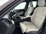 Volvo XC60 NEW MODEL 2.0 T6 Plug-in hybrid AWD Plus Dark | Panoramadak | PDC V+A en 360 Camera | Stoel+stuurverwarming | Head Up Display | Keyless |