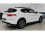 Alfa Romeo Stelvio 2.0 T AWD / Pano / Navi / Camera / CarPlay / Stuur-Stoel-Verwarming