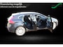 Volvo V40 1.6 T4 180pk |climate & cruise control | trekhaak | automaat | bluetooth | navigatie | virtual cockpit