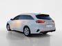 Kia Ceed Sportswagon 1.0T MHEV DynamicPlusLine | Stoel en stuurverwarming | Dodehoek detectie | Navigatie | Camera | Parkeersensoren achter | Apple Carplay / Android Auto |