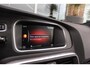 Volvo V40 2.0 T2 R-Design Facelift | 2e eigenaar | LED | Navigatie | 17 inch | Climate control | Alcantara/leer | Sportstoelen | PDC | Cruise control | Sportstuur | 122 pk