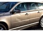 Volvo V70 1.6 T4 Limited Edition | Leer | Xenon | Trekhaak |