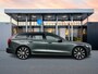 Volvo V60 T8 Ultra Dark Performance | 20" | Bowers & Wilkins | Geventileerd Nappa | Massagestoelen | Getint Glas | Panoramadak | Head-up | 360 Camera | Full LED | Adaptieve Cruise | BLIS