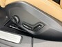 Volvo V60 T8 Ultra Dark Performance | 20" | Bowers & Wilkins | Geventileerd Nappa | Massagestoelen | Getint Glas | Panoramadak | Head-up | 360 Camera | Full LED | Adaptieve Cruise | BLIS