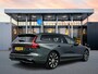 Volvo V60 T8 Ultra Dark Performance | 20" | Bowers & Wilkins | Geventileerd Nappa | Massagestoelen | Getint Glas | Panoramadak | Head-up | 360 Camera | Full LED | Adaptieve Cruise | BLIS