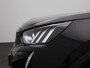 Peugeot e-2008 EV GT 50 kWh | Apple Carplay/Android Auto | Achteruitrijcamera | Parkeersensoren | Stoelverwarming | Lederen bekleding |